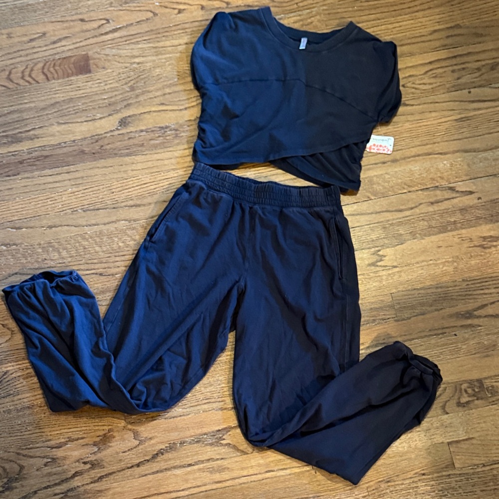 Free People Crossover set